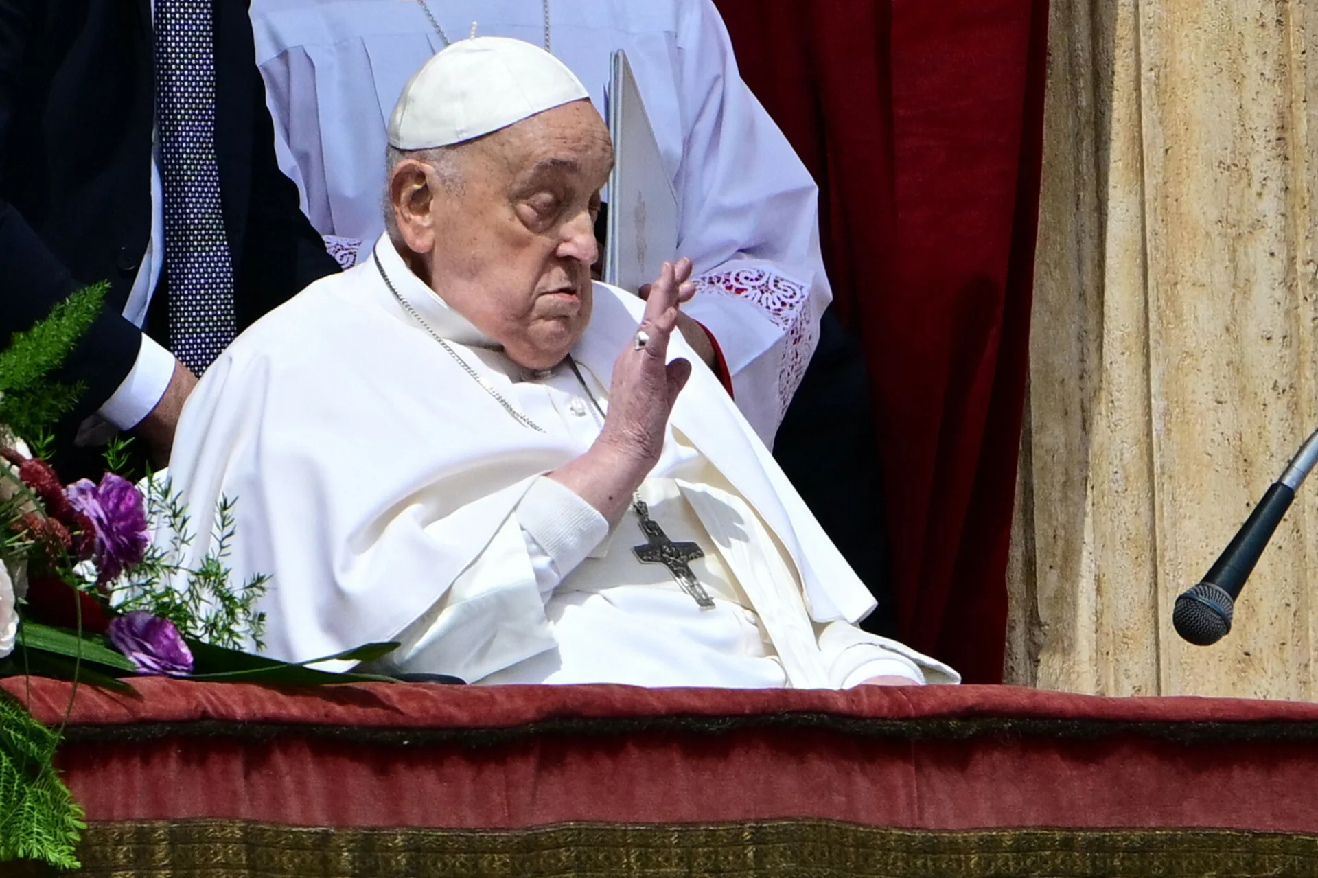 Papież Franciszek udzielił błogosławieństwa "Urbi et Orbi".