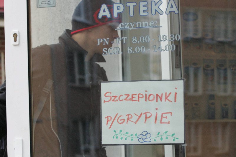 Sezon grypowy jeszcze się nie zaczął, a w aptekach już nie ma szczepionki przeciwko grypie.