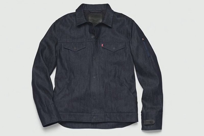 Czuły na dotyk materiał, sensor gestów, nadajnik USB - te i wiele innych funkcji skrywa kurtka projektowana w ramach partnerstwa Google i Levi's.