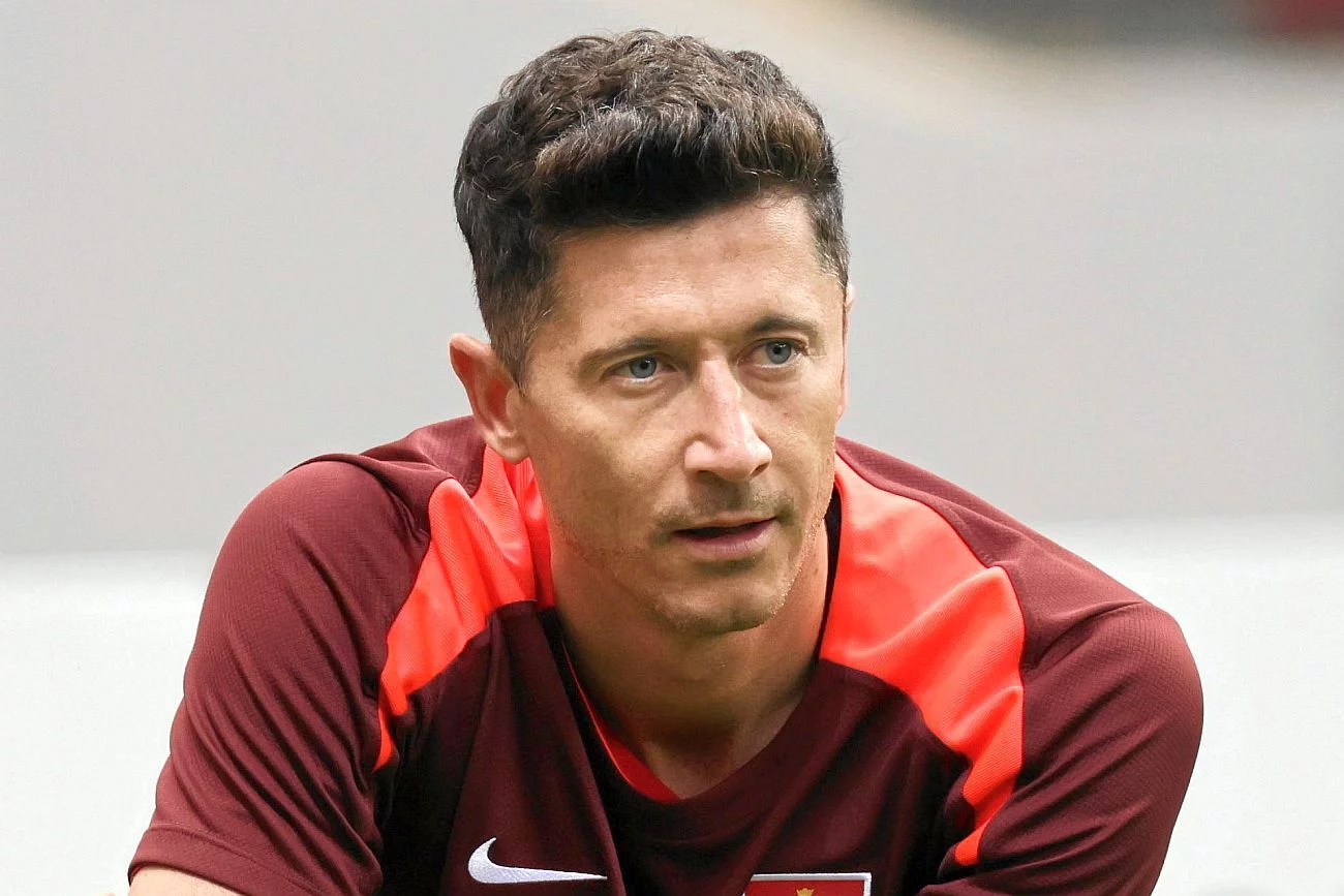 Robert Lewandowski skomentował zamieszanie w kadrze Robert Lewandowski skomentował zamieszanie w kadrze