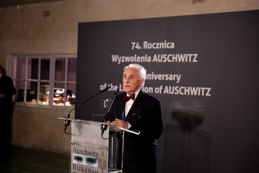 W Auschwitz pojawili się byli więźniowie