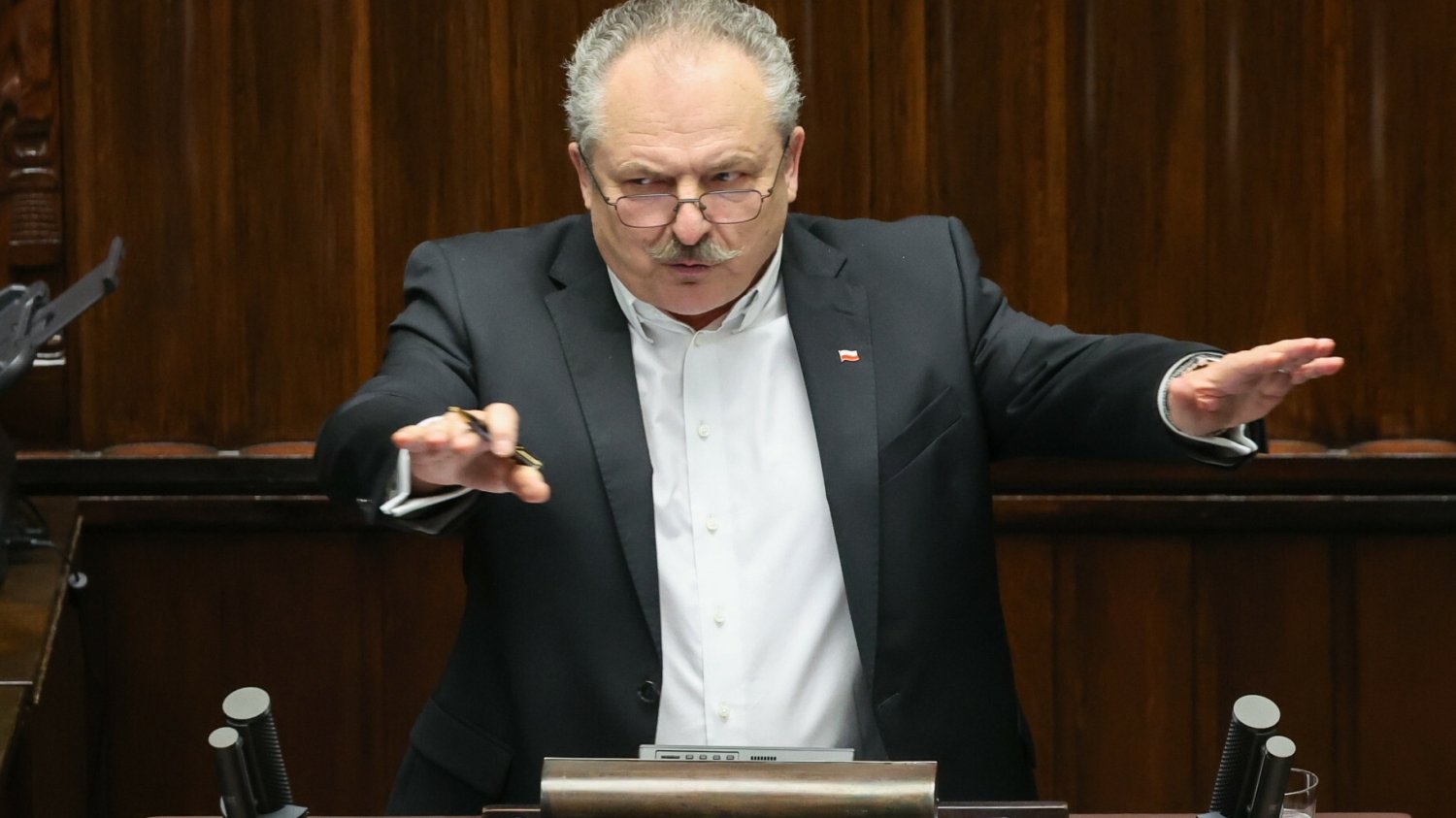 Sejm wrócił po wakacjach do pracy. Niewiarygodne, co tam się działo.