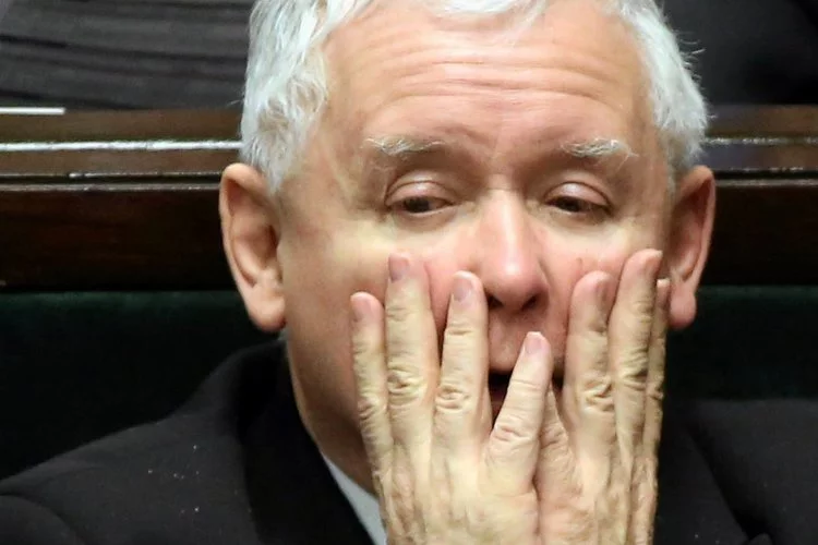 Jarosław Kaczyński w poniedziałek trafił do szpitala. Wieczorem odwiedził go sam minister zdrowia.