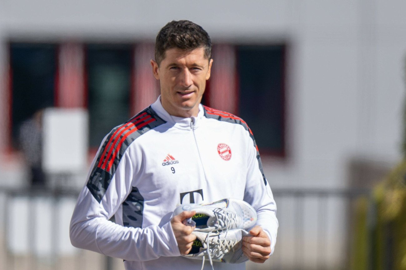 Robert Lewandowski, wbrew plotkom o strajku, pojawił się na środowym treningu mistrzów Niemiec.