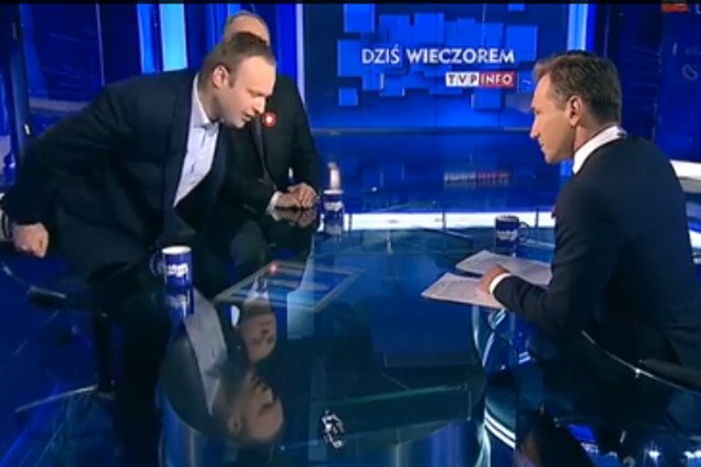 Rzecznik PiS nie zagrzał w studiu miejsca.