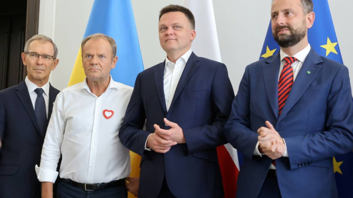 Opozycja podpisała pakt senacki. Porozumienie ws. 100 okręgów