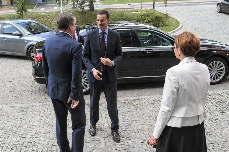 MSWiA potwierdziło stłuczkę, w której nie brał udziału premier.