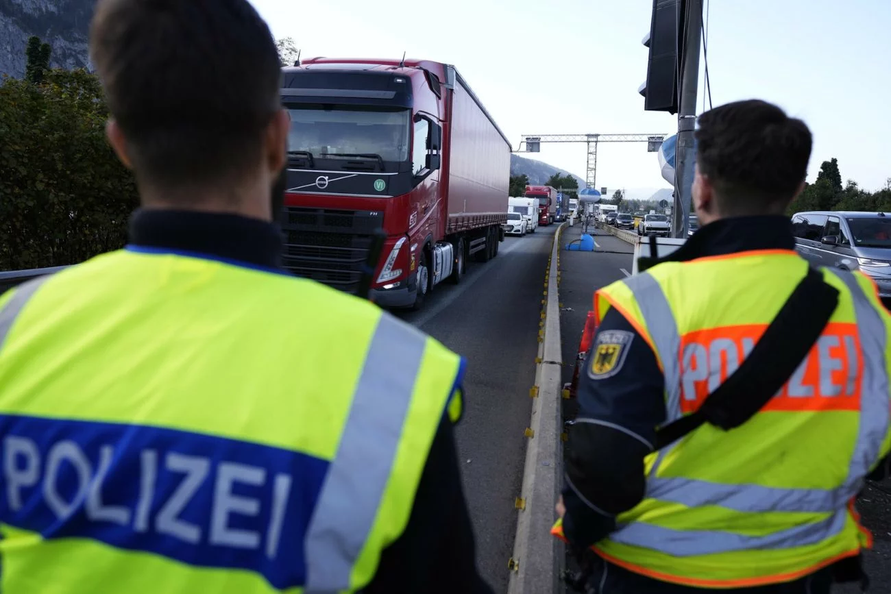 Niemcy deportują coraz więcej osób. To dotyczy również Polski. Niemcy deportują coraz więcej osób. Także do Polski.