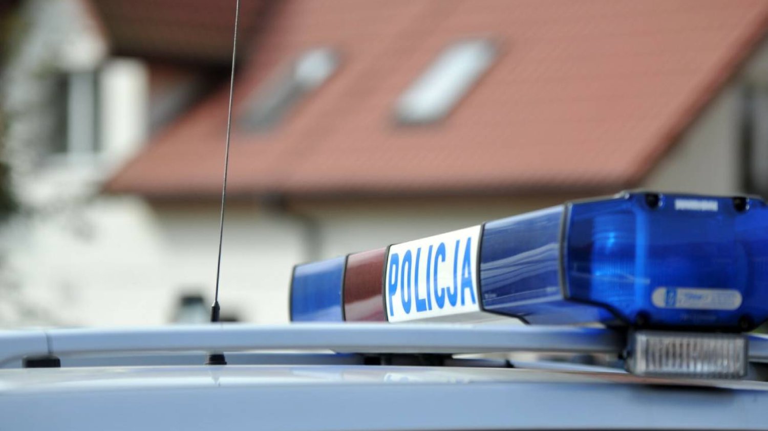 Mieszkaniec Kobylej Góry znalazł w domu zwłoki dwóch córek