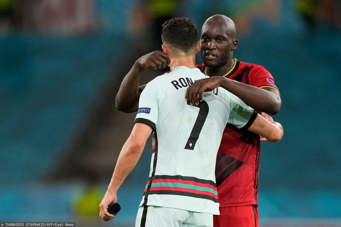 Romelu Lukaku pocieszający Cristiano Ronaldo, to zdjęcie obiegło świat