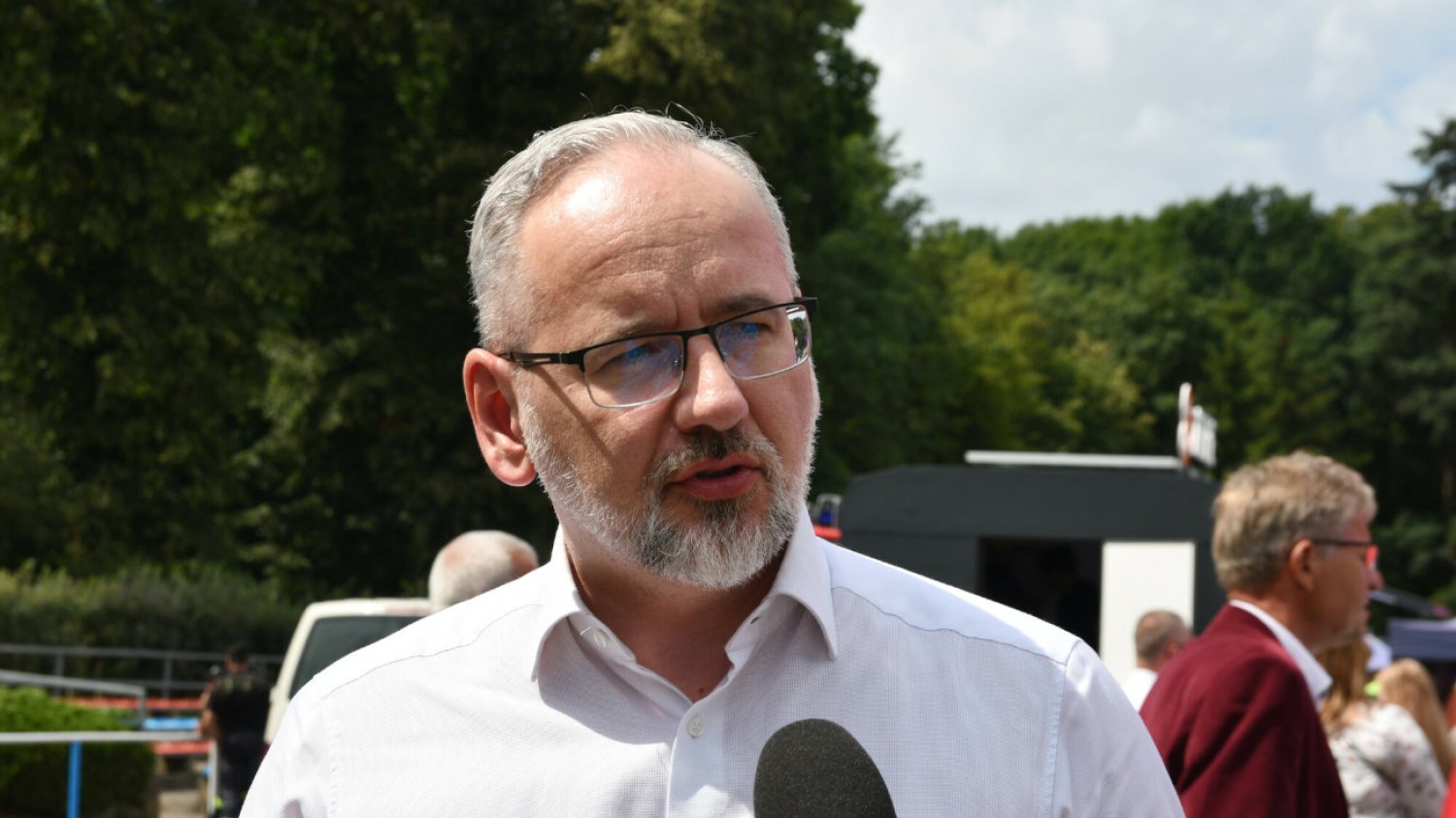 Minister zdrowia otrzymał żądanie przeprosin i wpłaty 100 tys. zł na hospicjum. Inaczej sprawa trafi do sądu.