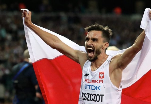 Adam Kszczot wywalczył srebrny medal w biegu na 800 metrów.