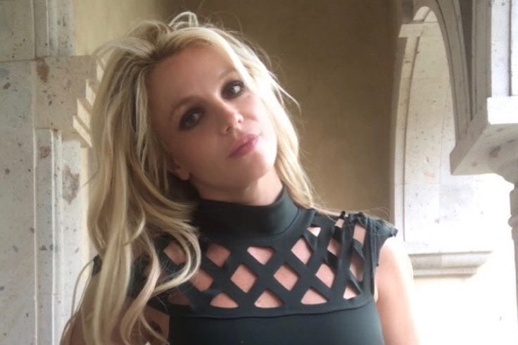 Gwiazda muzyki pop Britney Spears skarży się na złe samopoczucie.