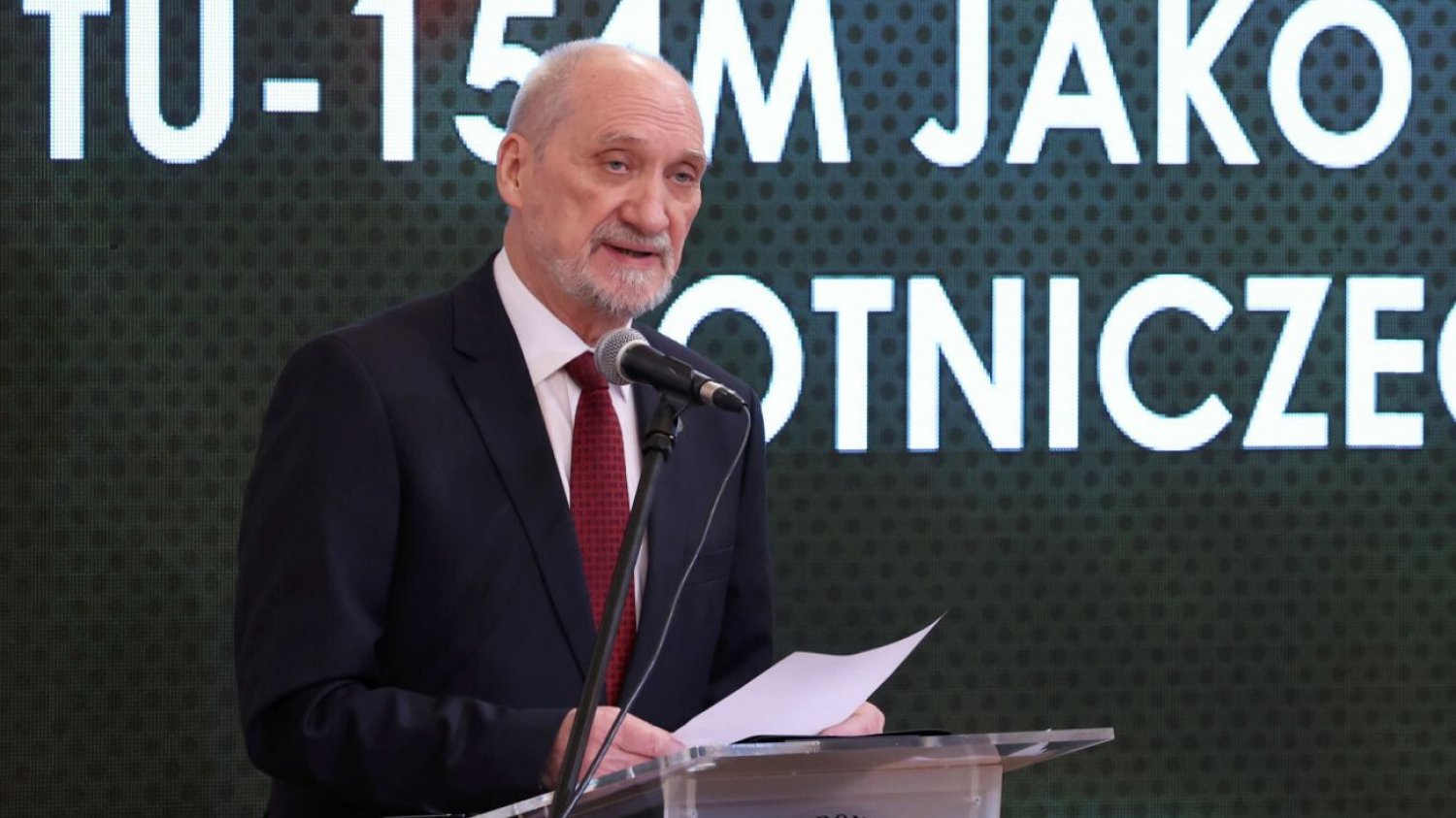 Antoni Macierewicz.