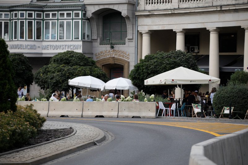 Ogródki kawiarniane.