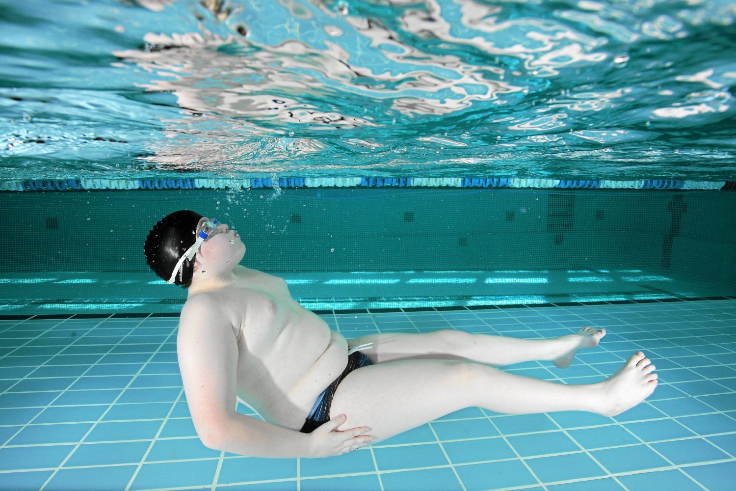 Dzieci z nadwagą na basenie w Centrum Zdrowia Dziecka