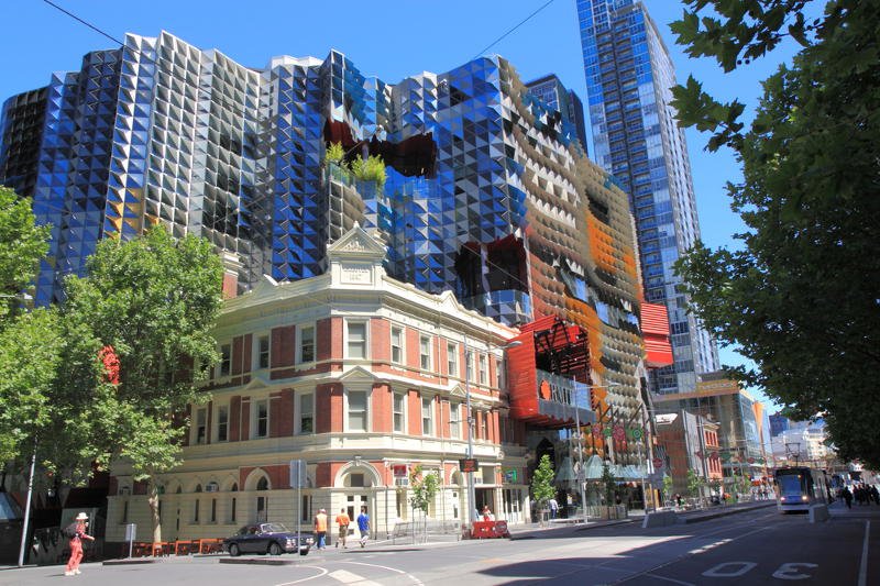 RMIT University w Melbourne.