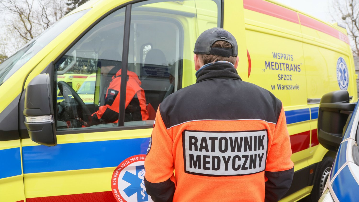 Ratownicy nie chcą kamizelek nożoodpornych, które mieli dostać od 1 lipca 2025 roku. Są niewygodne i utrudniają udzielanie pomocy pacjentom.