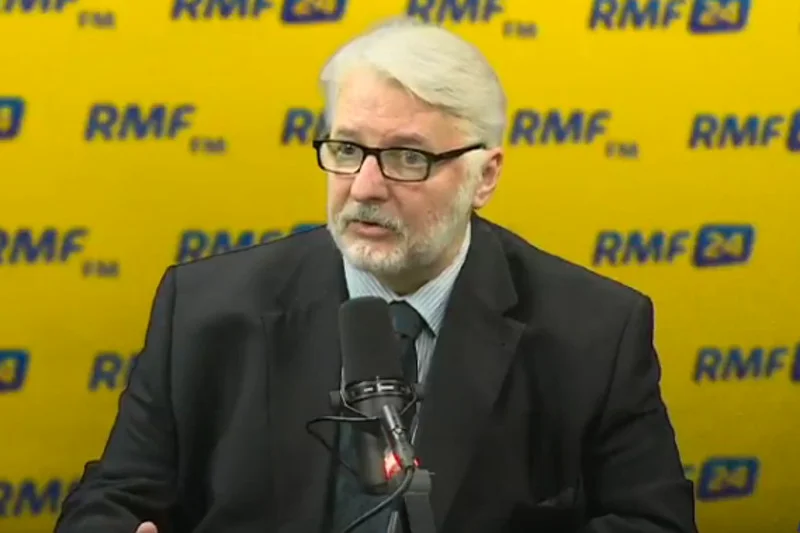 "Tylko?" – tak Waszczykowski zareagował na pytanie o plan zwolnienia ponad 3 tys. dyplomatów. Szef MSZ zapewnił, że szykuje się jedynie "przegląd kadr" a nie "czystka".