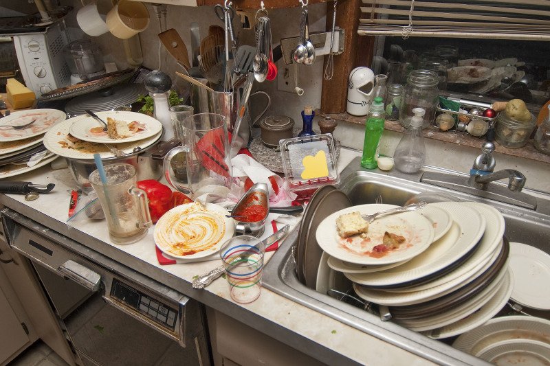 W wynajmowanym mieszkaniu polem konfliktu między lokatorami najczęściej jest kwestia czystości. Walki trwają o to, kto ma sprzątać, gdzie ma sprzątać i jak często