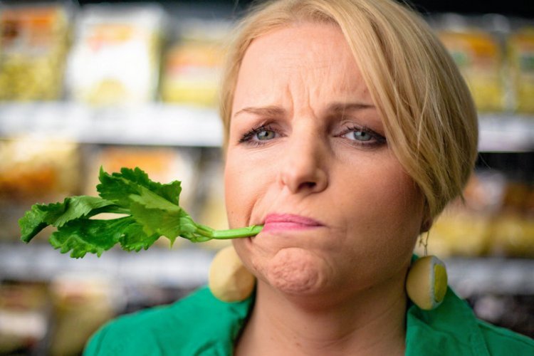 Katarzyna Bosacka znana z programu "Wiem co jem" przeanalizowała skład lodów Ekipy Friza.