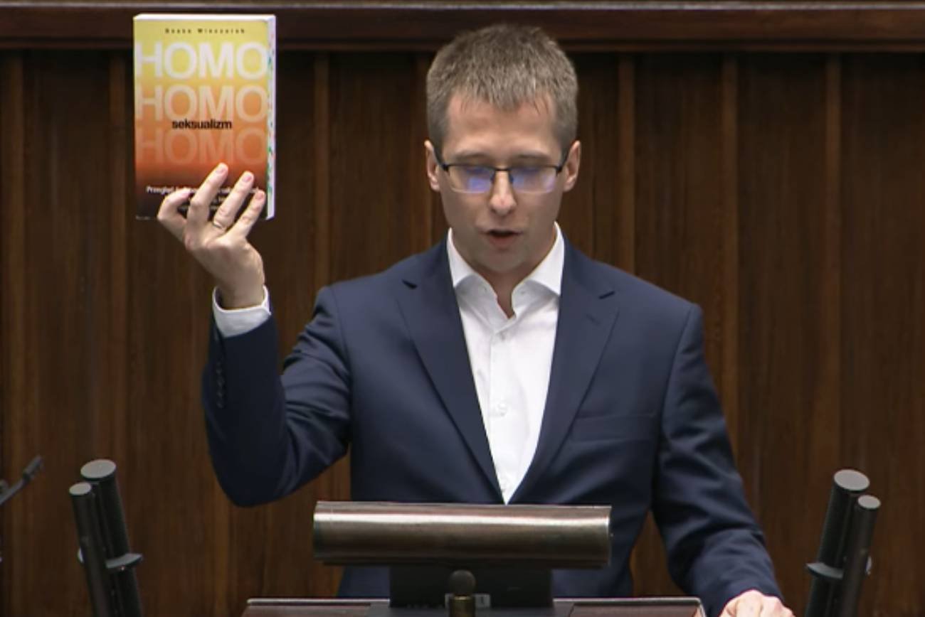 Incydent w Sejmie. Hołownia wyrzucił polityka