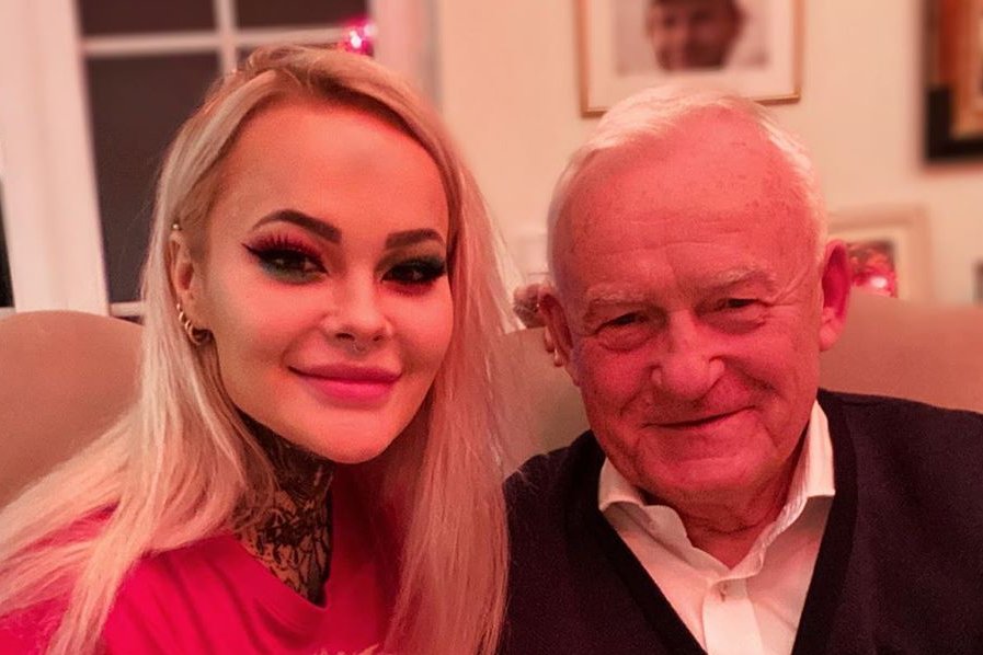 Monika Miller jest wnuczką Leszka Millera