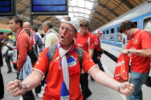 Czescy kibice - ludzie, którzy w swoich piłkarzy nie wierzą