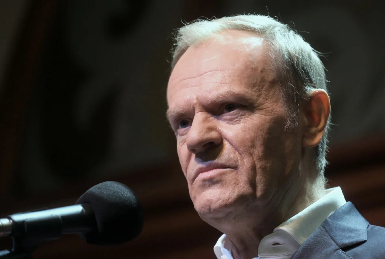 Donald Tusk po akcji policji ws. Joanny, która usunęła ciążę. "To początek".