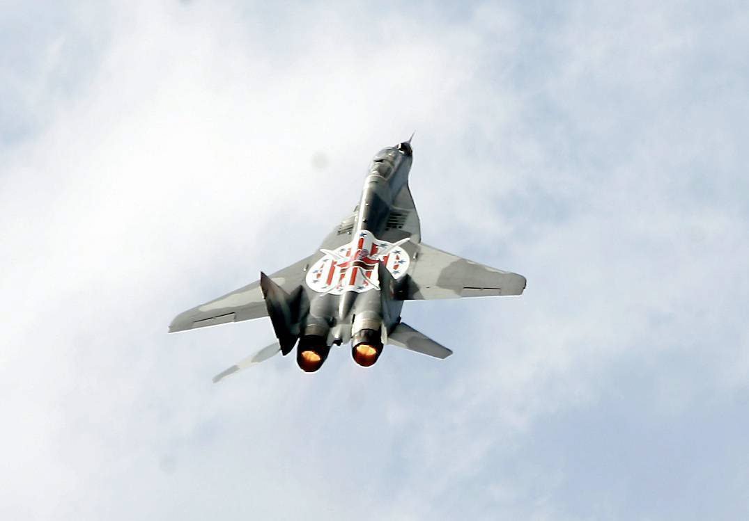 Samolot MiG-29. Piknik lotniczy w Góraszce w 2009 roku