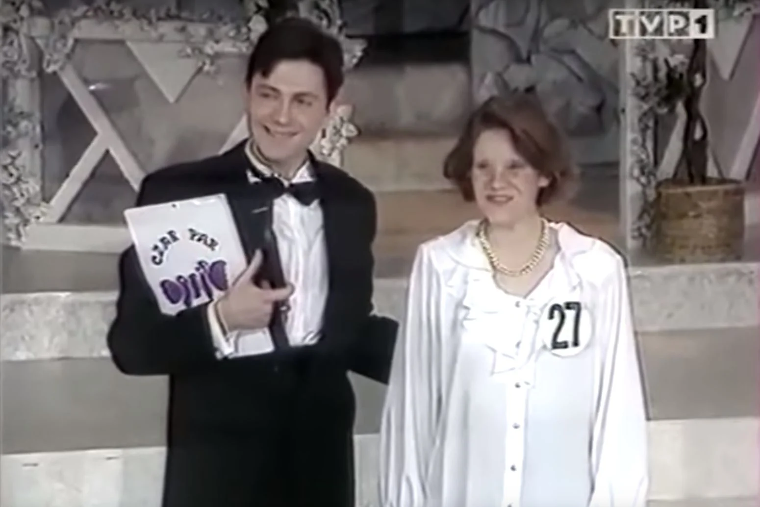 "Czar par" to kultowy program lat 90. Jednym z prowadzących był Krzysztof Ibisz
