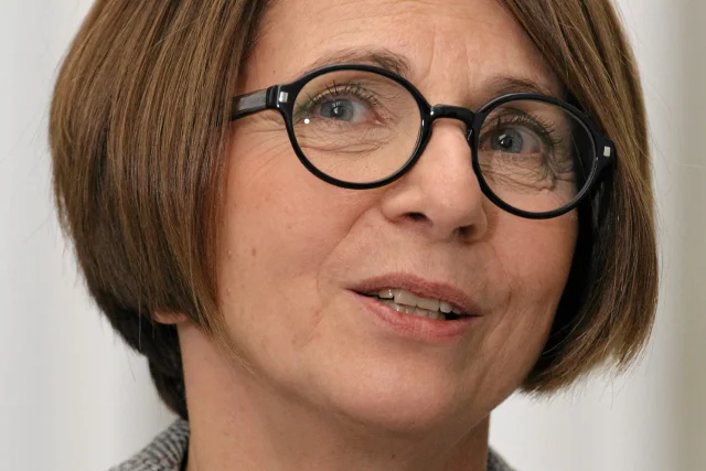Julia Pitera odniosła się do słów Andrzeja Dudy. Kandydat krytycznie wypowiedział się na temat planowanego polskiego wsparcia wojskowego dla Ukrainy