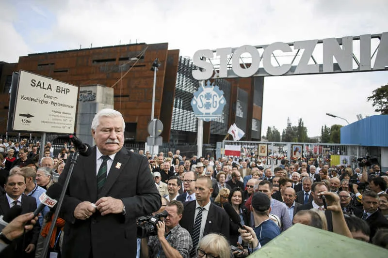 Lech Wałęsa zapewnia, że po agresji Rosji bez zastanowienia ruszyłby do walki.
