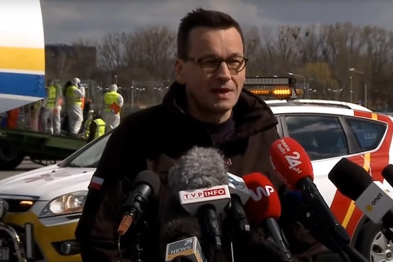 Mateusz Morawiecki wygadał się, że na pokładzie An-225 Mrija przyleciało tylko 80 ton sprzętu do walki z epidemią.