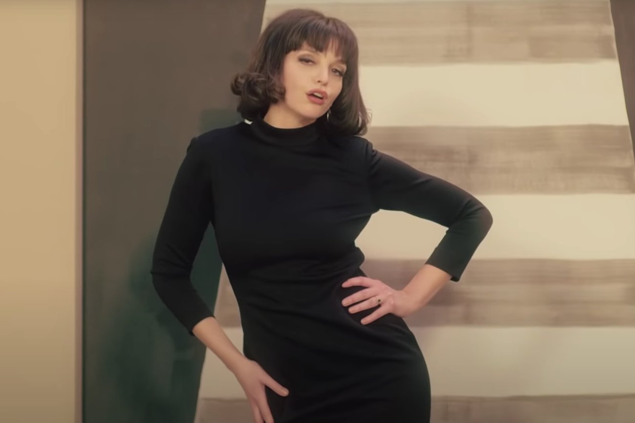 Maria Dębska jako Kalina Jędrusik w filmie "Bo we mnie jest seks".