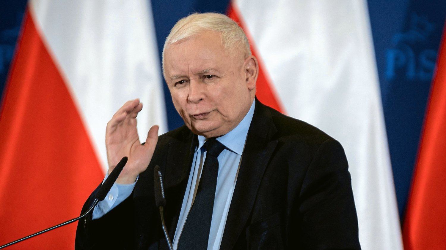 To słowo Kaczyński powiedział 3 razy w kilku zdaniach. I mówił o Nawrockim To słowo Kaczyński wypowiedział trzy razy. "Prezydent działa jak taran, ale..."