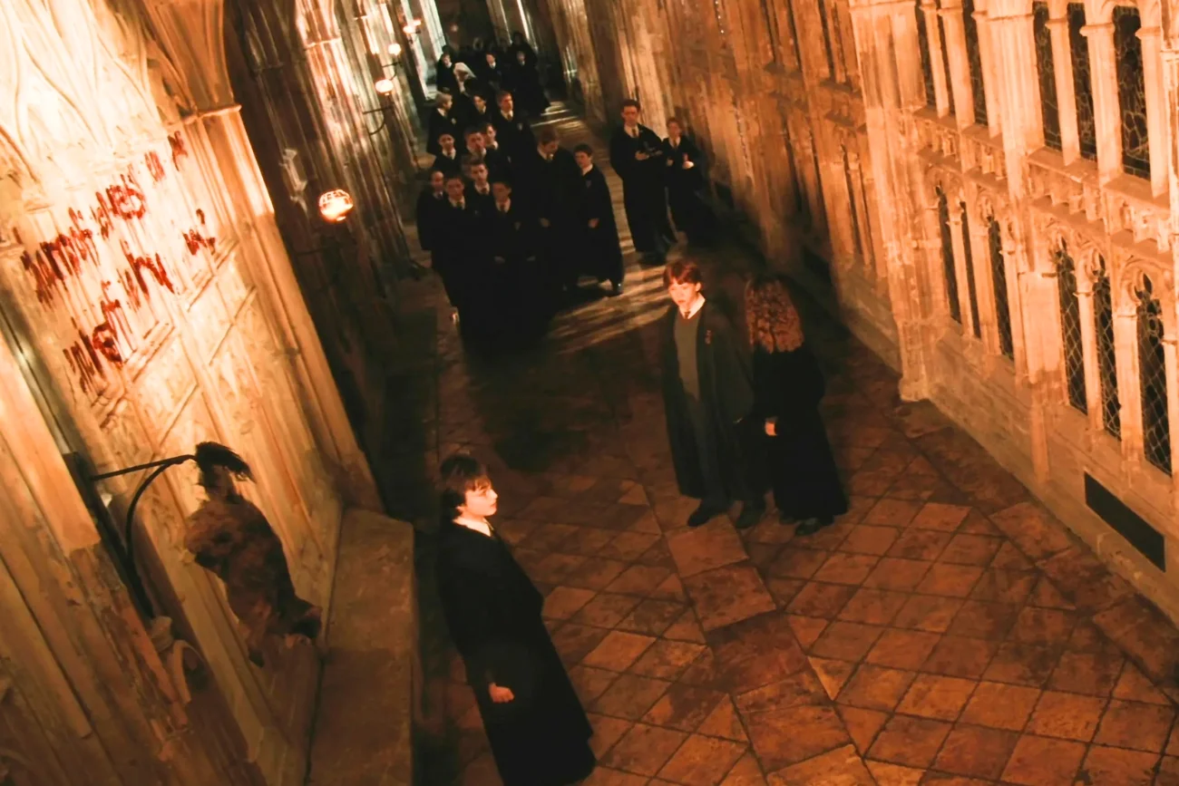 Kadr z filmu "Harry Potter i Komnata Tajemnic"