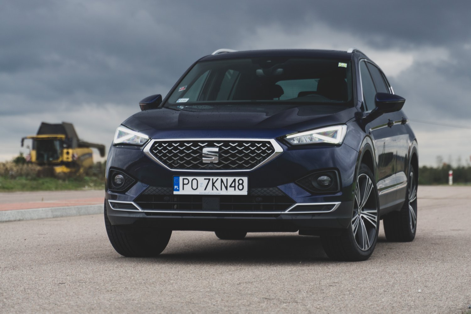 Seat Tarraco to duże, pojemne, rodzinne auto. Niekoniecznie charakterne.