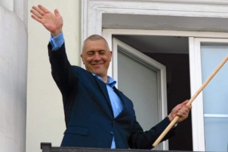 Czy Prezes przyjmie propozycję Romana Giertycha? Mecenas chce kary dla siebie za imprezę urodzinową żony.