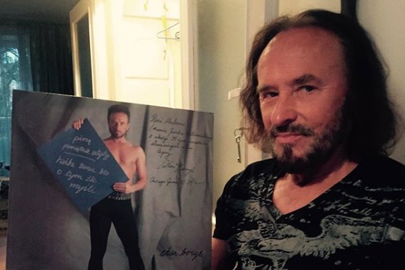 77-letni muzyk i wokalista Stan Borys jest w ciężkim stanie. Trafił do szpitala i walczy o życie.