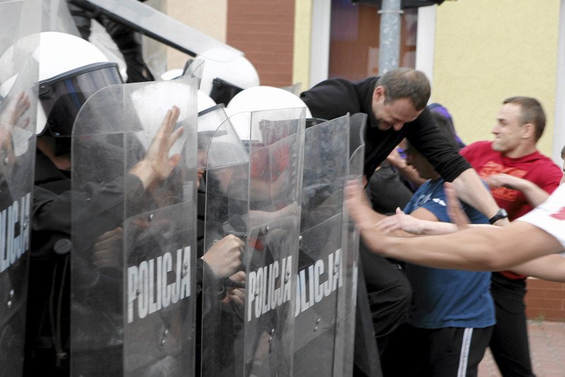 Ćwiczenia policji. Uwaga: Zdjęcie jest tylko ilustracją do tekstu i nie dotyczy opisywanych wydarzeń.