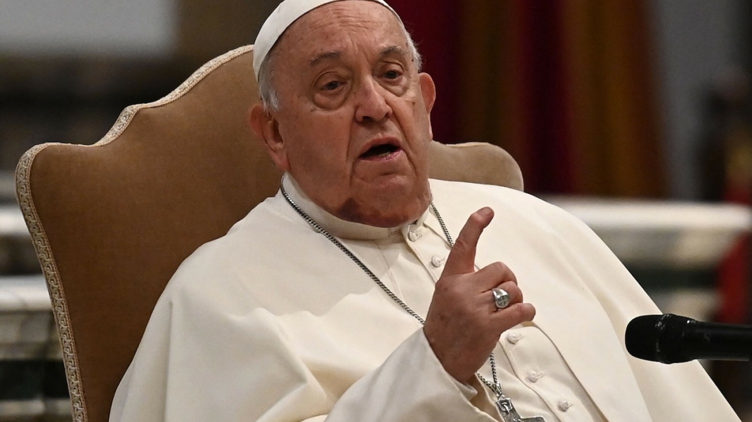 Są nowe informacje o stanie zdrowia papieża. Poranny komunikat z Watykanu Choroba papieża Franciszka. Nowe informacje o stanie zdrowia