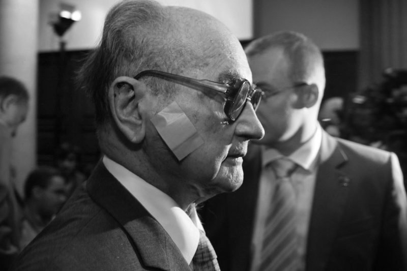 Kontrowersje wokół miejsca pochówku generała Wojciecha Jaruzelskiego