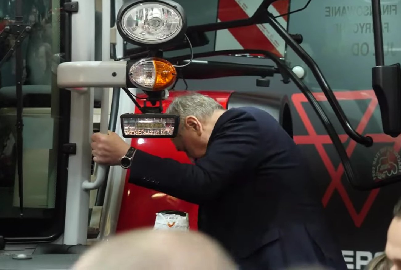 Henryk Kowalczyk zmierzył się z rolnikami. Wicepremier uciekł ze spotkania.