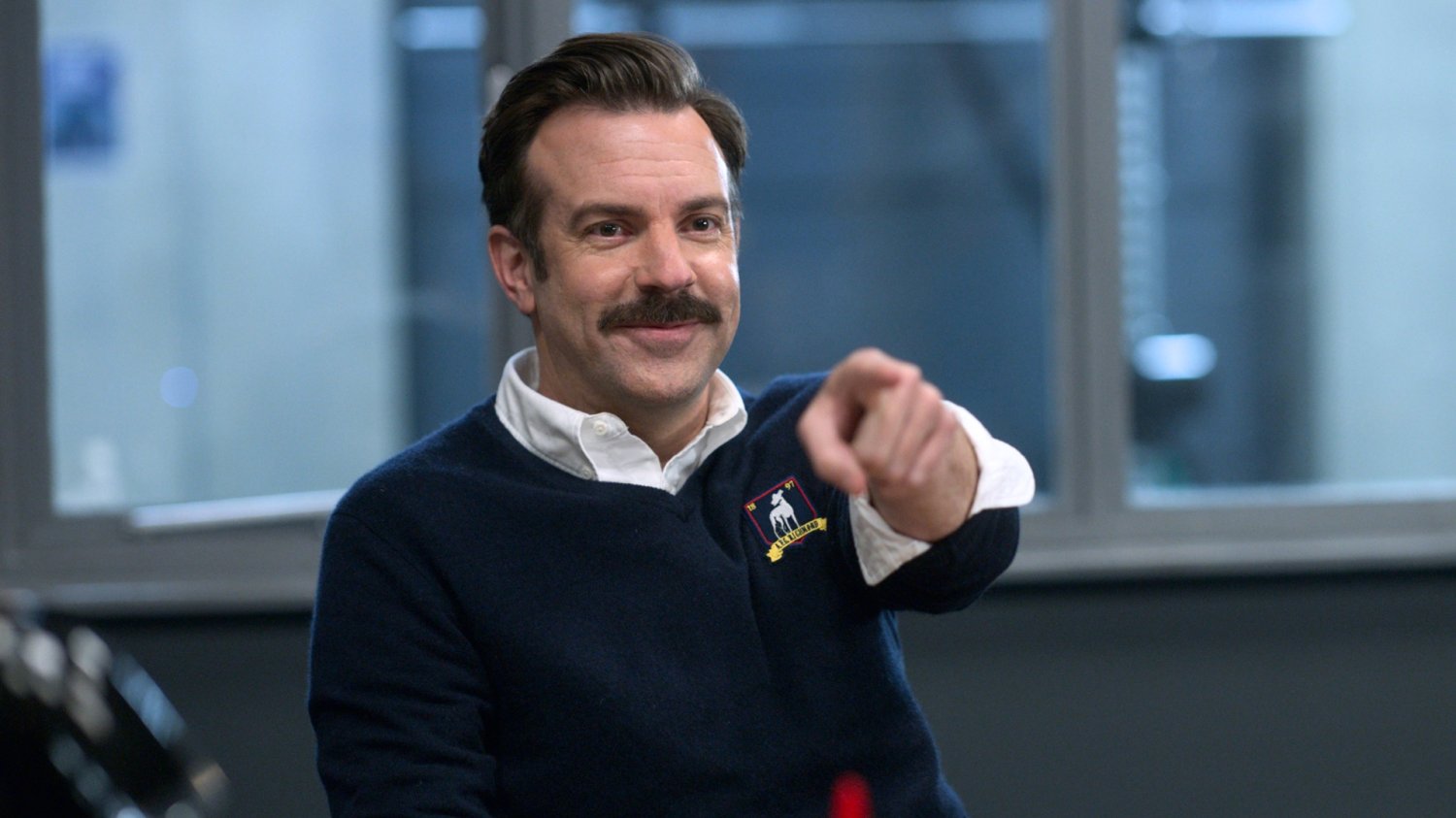 Poznaliśmy dokładniejszą datę 4. sezonu "Teda Lasso". Aktorka się wygadała Jason Sudeikis w serialu "Ted Lasso"