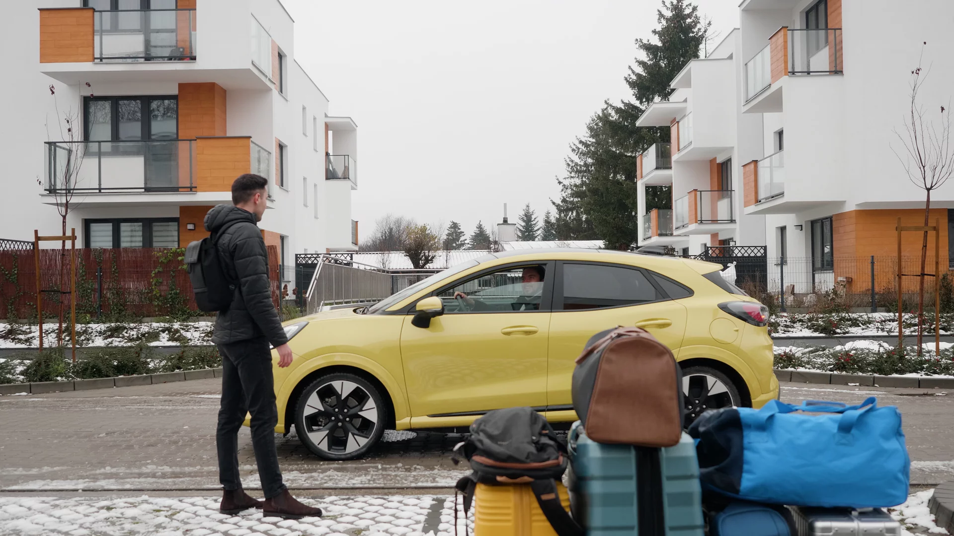 Elektryczny kocur może wiele. Misja przeprowadzka z Fordem Pumą Gen-E