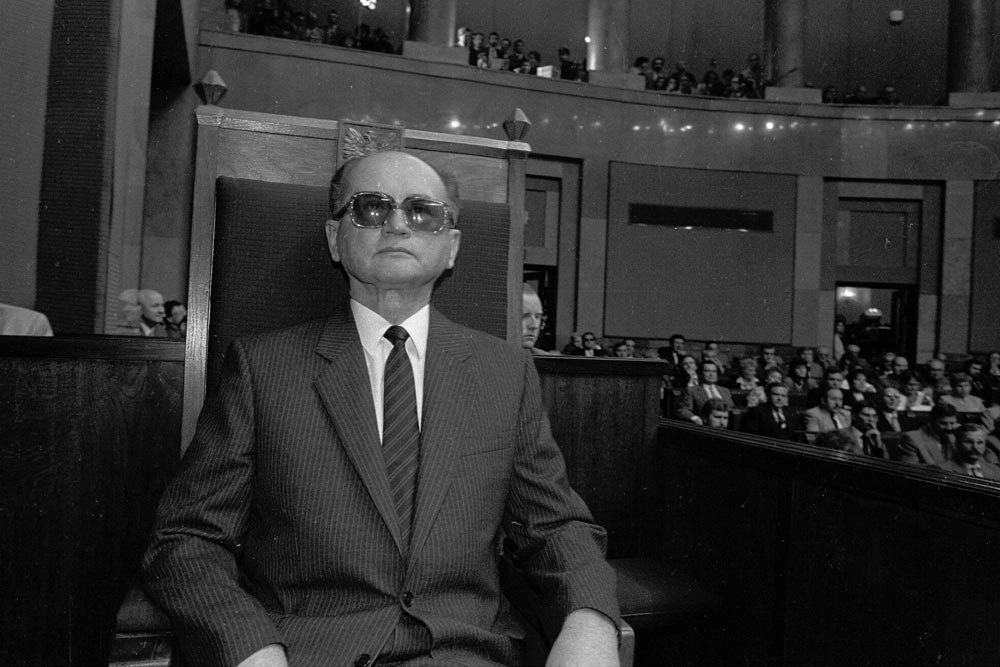 19 lipca 1990 roku. Wojciech Jaruzelski podczas wyborów prezydenckich