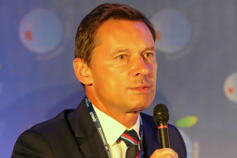 Krzysztof Ziemiec podczas jednego z paneli na tegorocznym Forum Ekonomicznym w Krynicy.