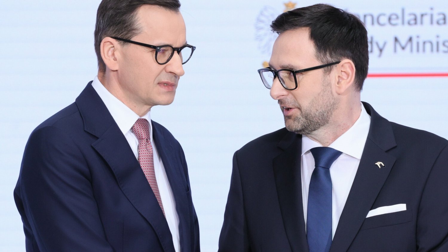 Financial Times napisał mało pochlebny artykuł o Danielu Obajtku Daniel Obajtek i Mateusz Morawiecki