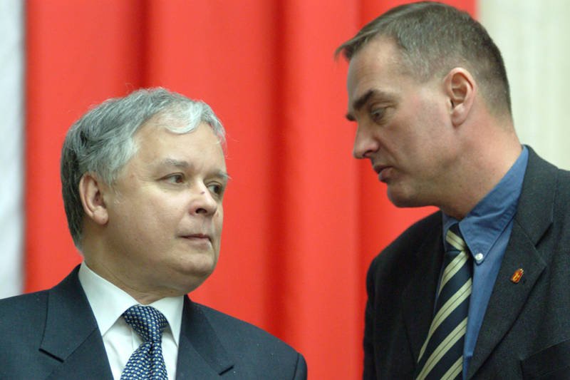 Lech Kaczyński, prezydent Warszawy w 2004 i Jan Maria Jackowski, wówczas radny LPR, dziś senator PiS